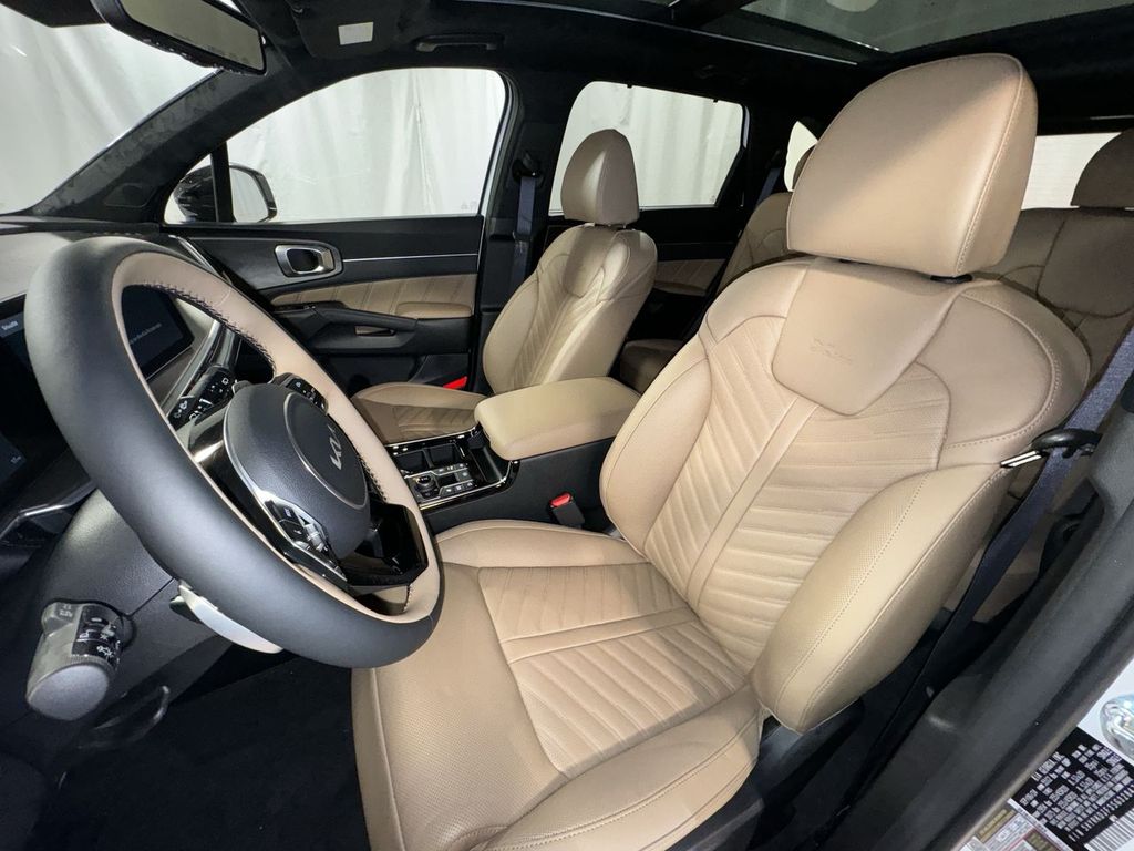 new 2025 Kia Sorento car, priced at $46,484
