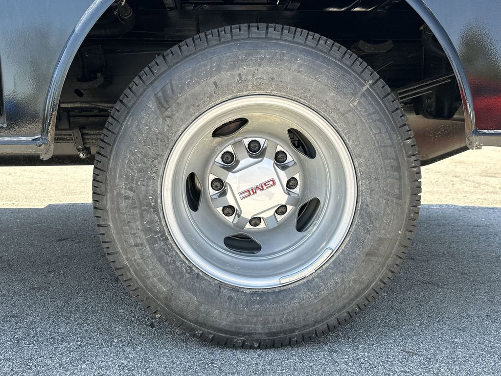 new 2025 GMC Sierra 3500HD car, priced at $54,618