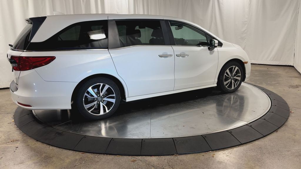 used 2023 Honda Odyssey car, priced at $36,382