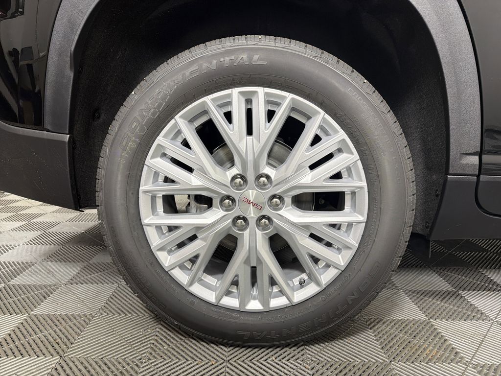 new 2026 GMC Acadia car, priced at $46,625