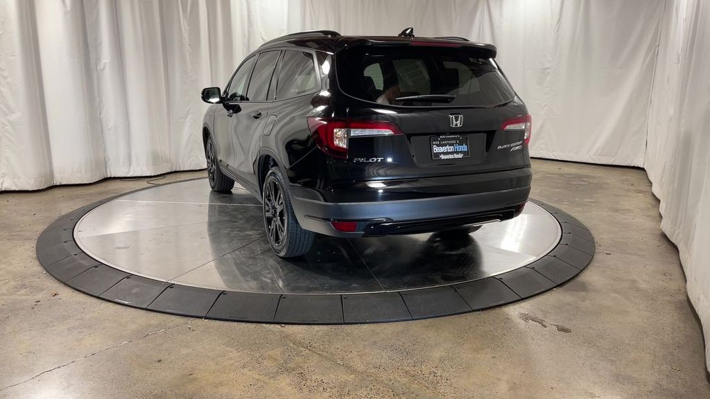 used 2022 Honda Pilot car, priced at $37,983