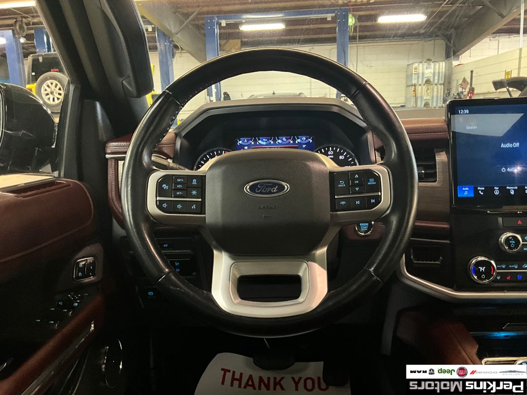 used 2023 Ford Expedition car, priced at $42,738