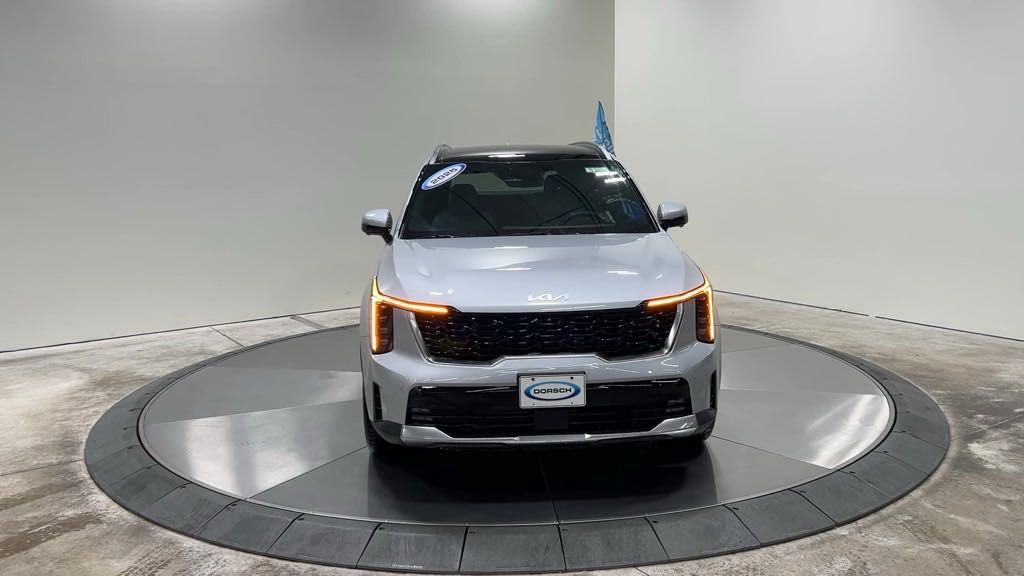 new 2025 Kia Sorento Hybrid car, priced at $45,975