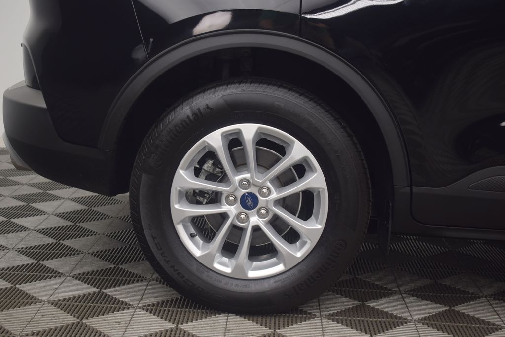used 2022 Ford Escape car, priced at $23,700