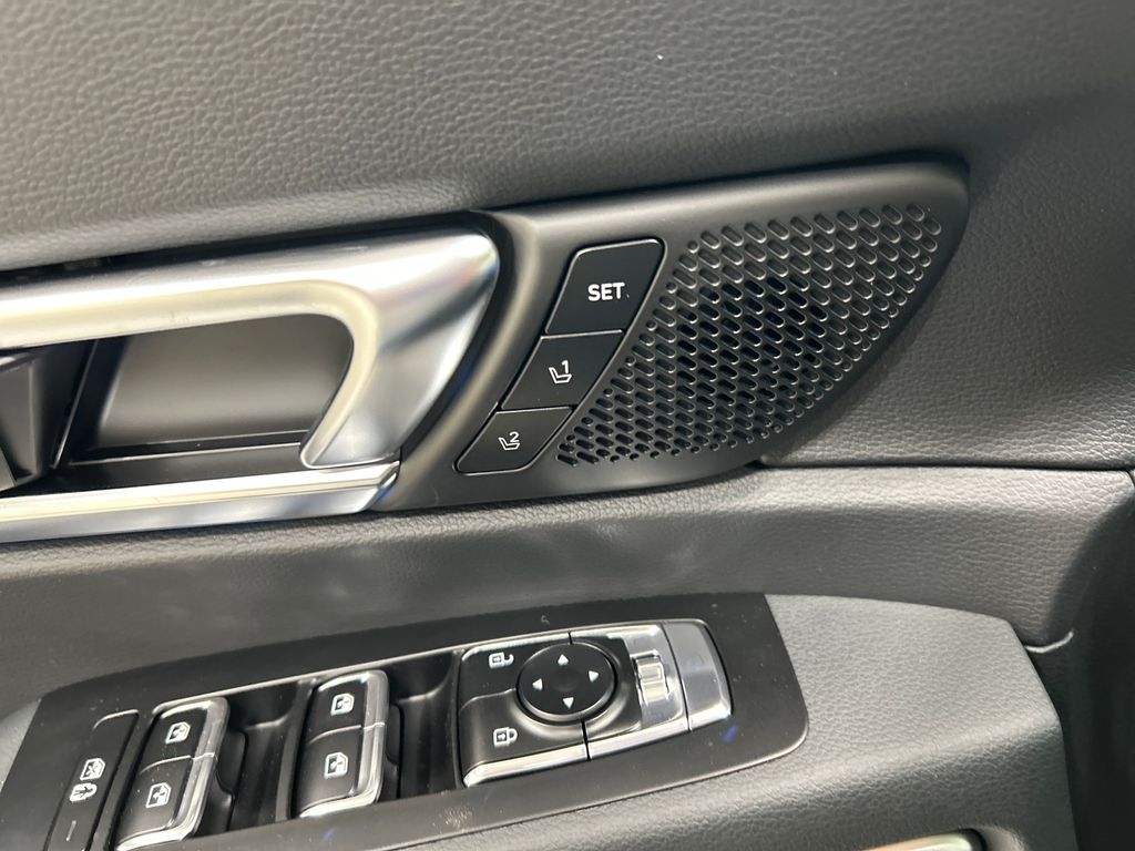 new 2025 Kia Telluride car, priced at $48,674