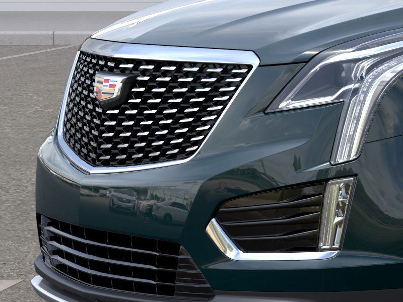 new 2025 Cadillac XT5 car, priced at $55,165