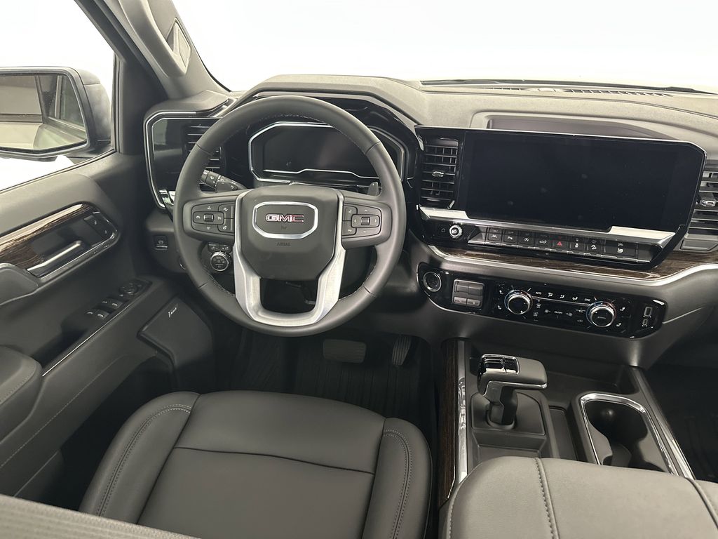new 2025 GMC Sierra 1500 car, priced at $60,224