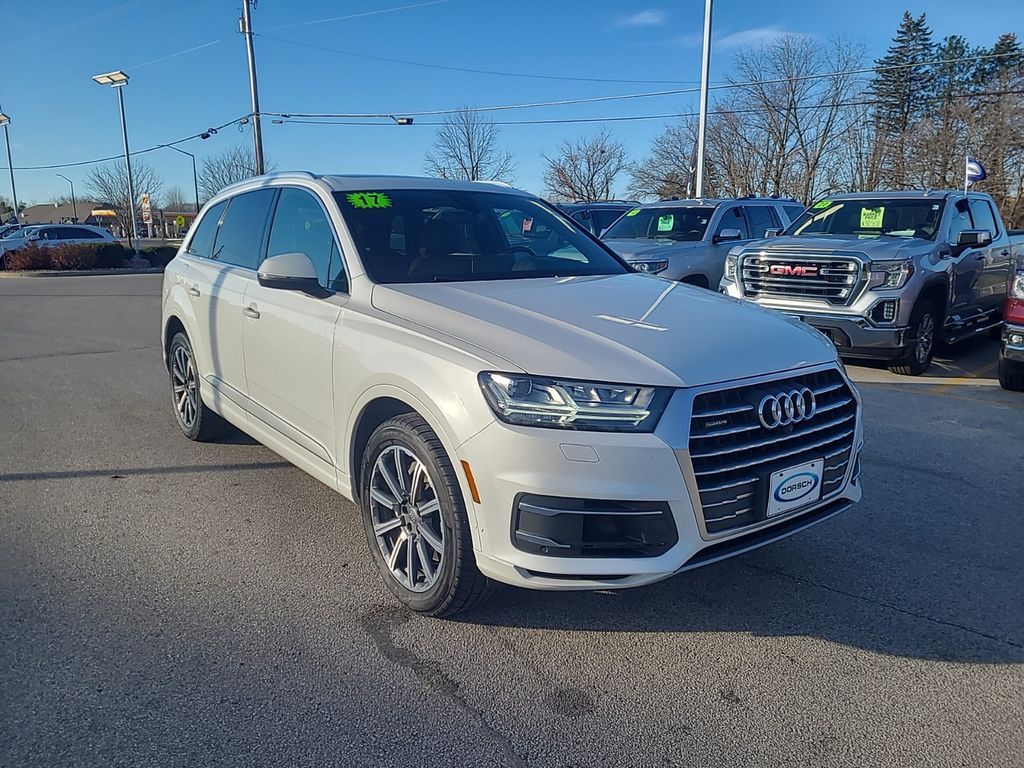 used 2017 Audi Q7 car, priced at $17,035