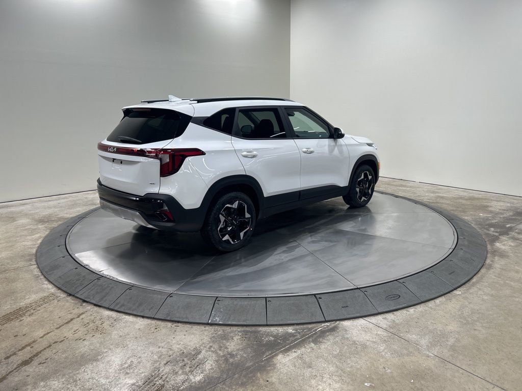 new 2026 Kia Seltos car, priced at $27,484