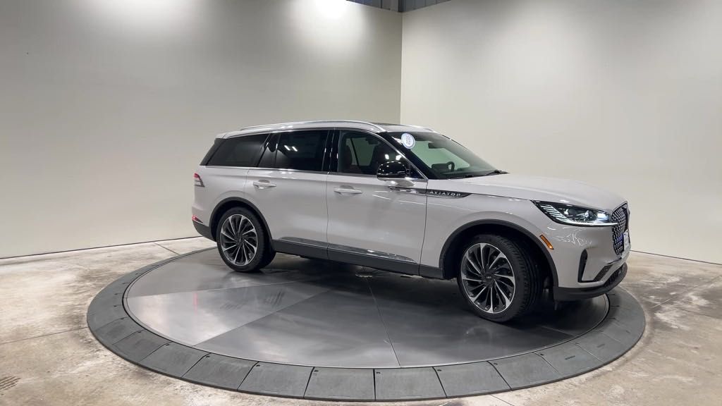 new 2025 Lincoln Aviator car, priced at $80,750