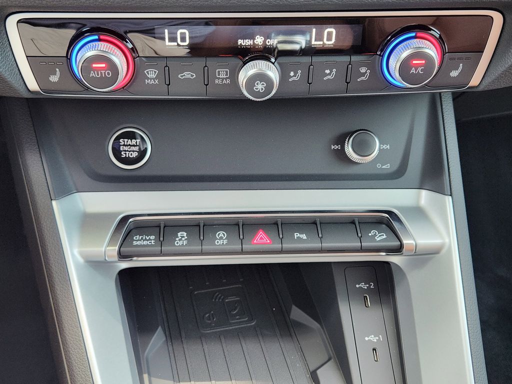 new 2025 Audi Q3 car, priced at $44,060