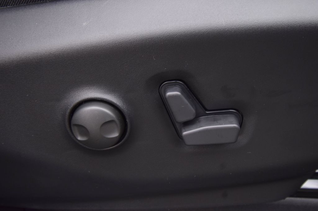 new 2026 Chrysler Pacifica car, priced at $48,645