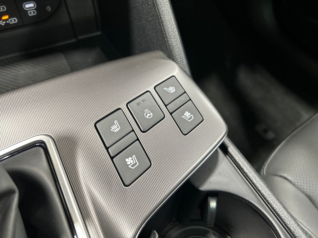 new 2026 Kia Sportage car, priced at $39,665