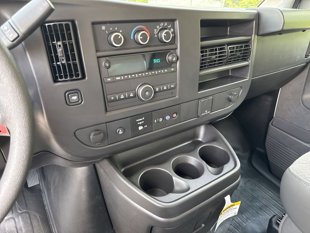 new 2025 GMC Savana 3500 car, priced at $40,505