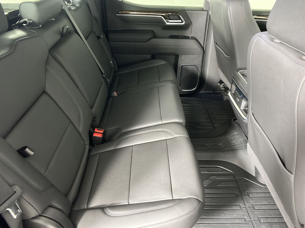new 2025 GMC Sierra 1500 car, priced at $61,430