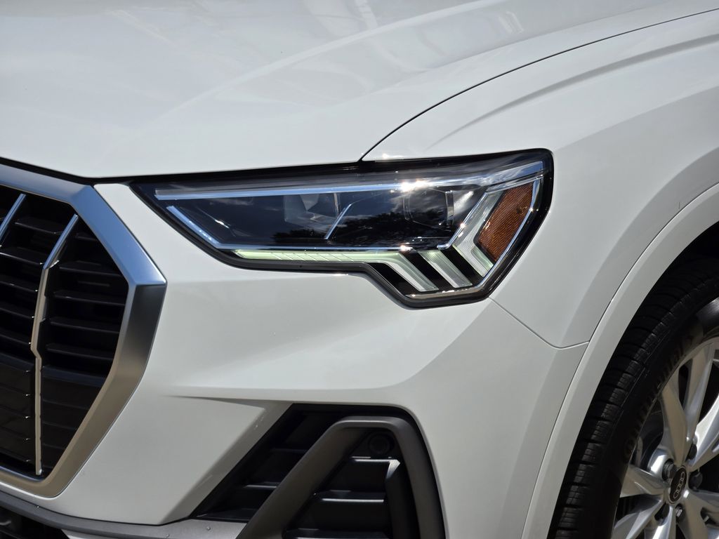 new 2025 Audi Q3 car, priced at $43,715