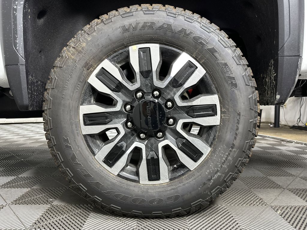 new 2025 GMC Sierra 2500HD car, priced at $93,552