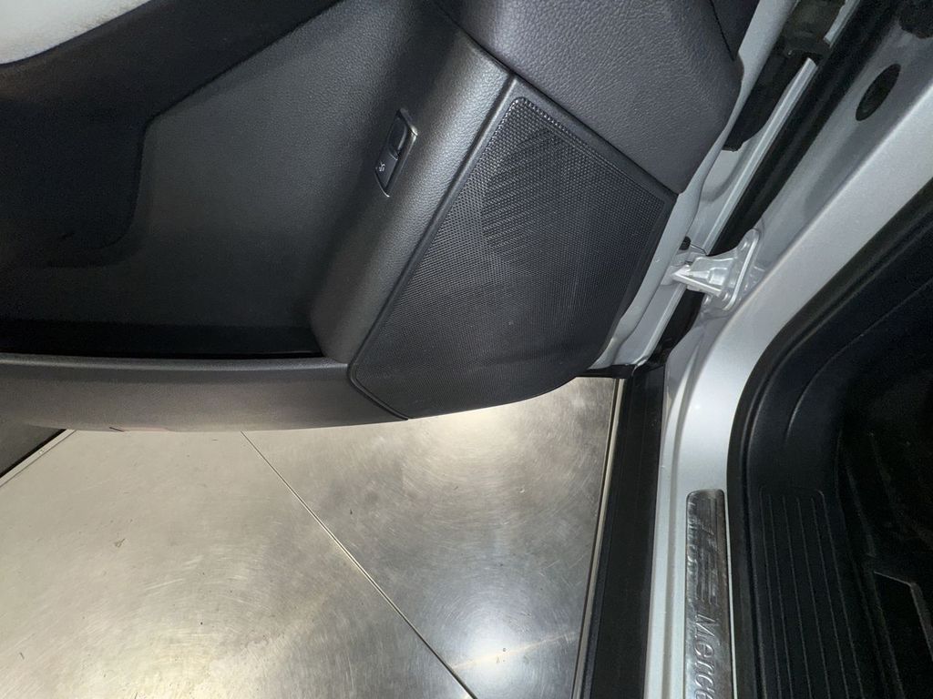 used 2016 Mercedes-Benz GLE car, priced at $17,805