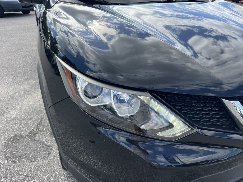used 2018 Nissan Rogue Sport car, priced at $16,192