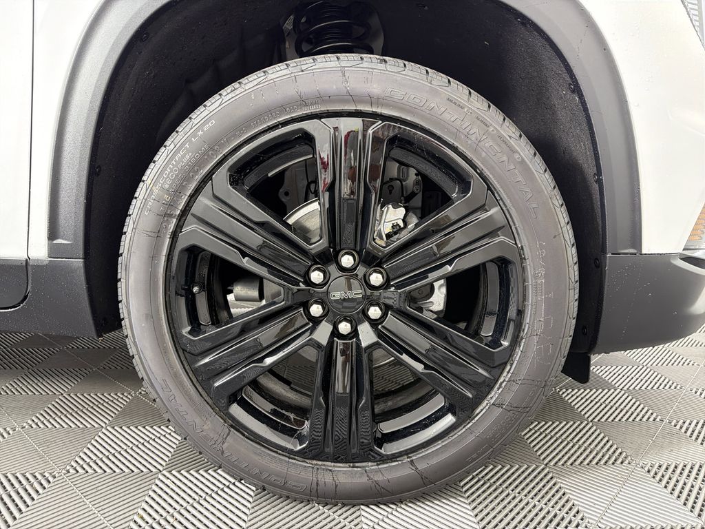 new 2026 GMC Acadia car, priced at $51,625