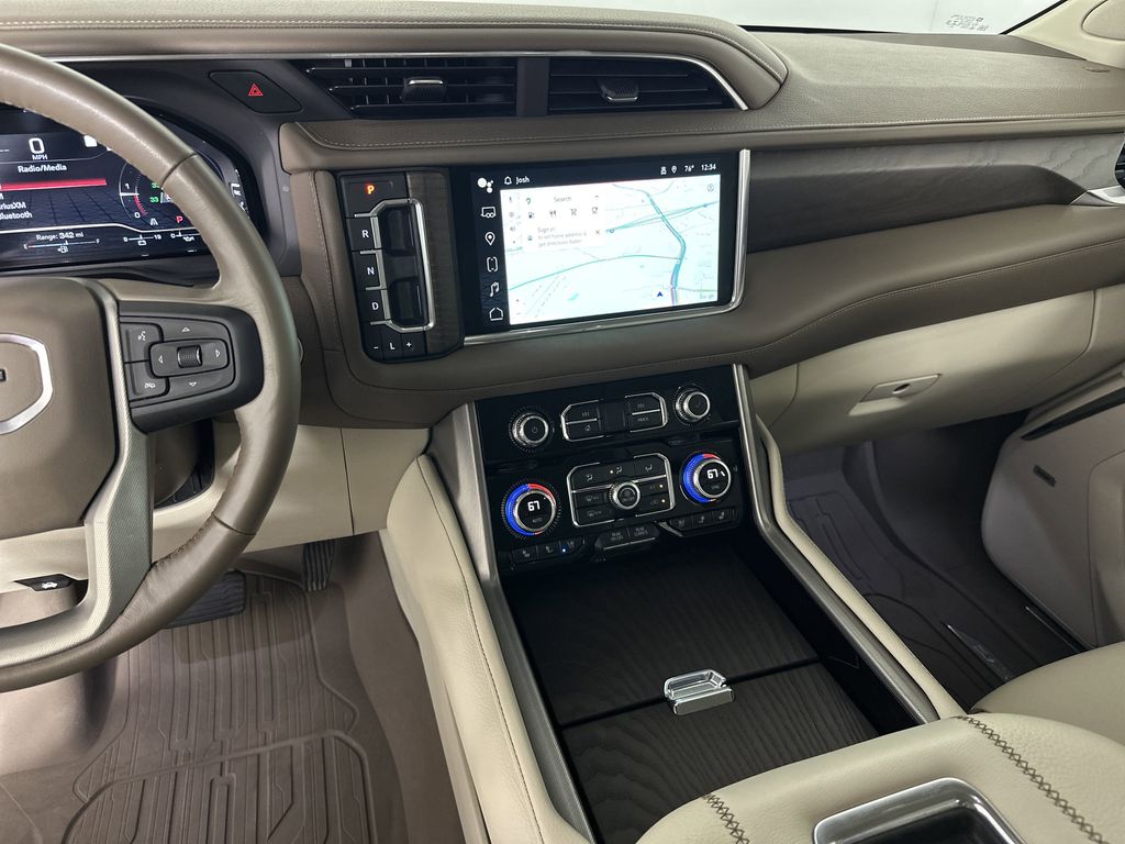 used 2022 GMC Yukon XL car, priced at $56,928