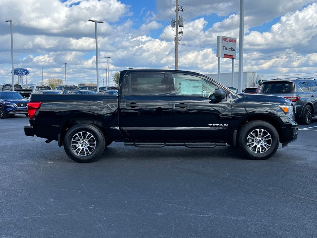 new 2024 Nissan Titan car, priced at $41,105