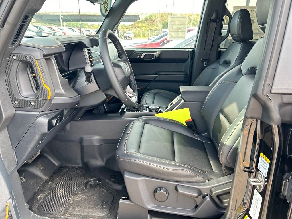 new 2024 Ford Bronco car, priced at $59,770