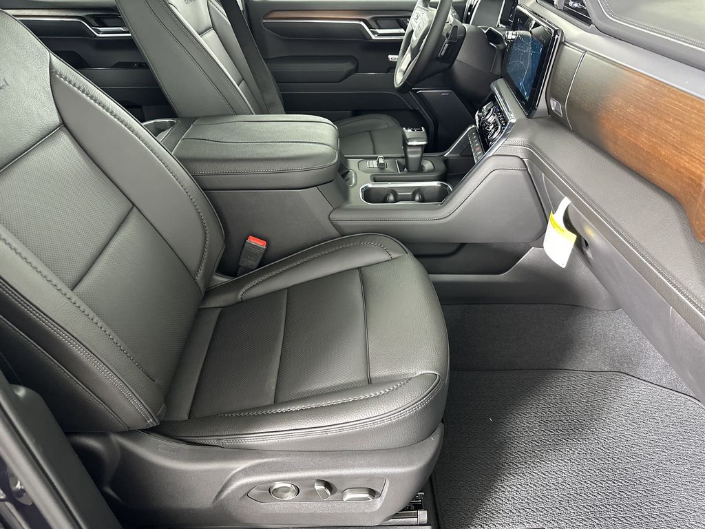 new 2025 GMC Sierra 1500 car, priced at $68,494