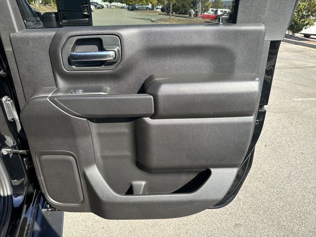 new 2024 GMC Sierra 2500HD car, priced at $59,495