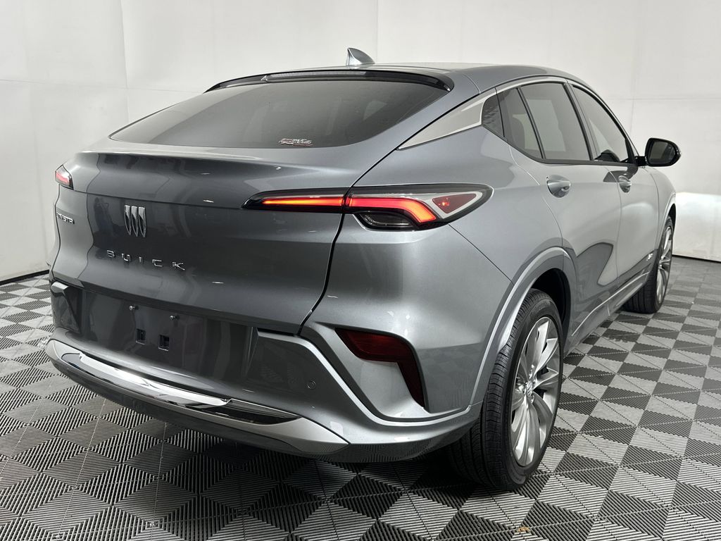 new 2025 Buick Envista car, priced at $31,085