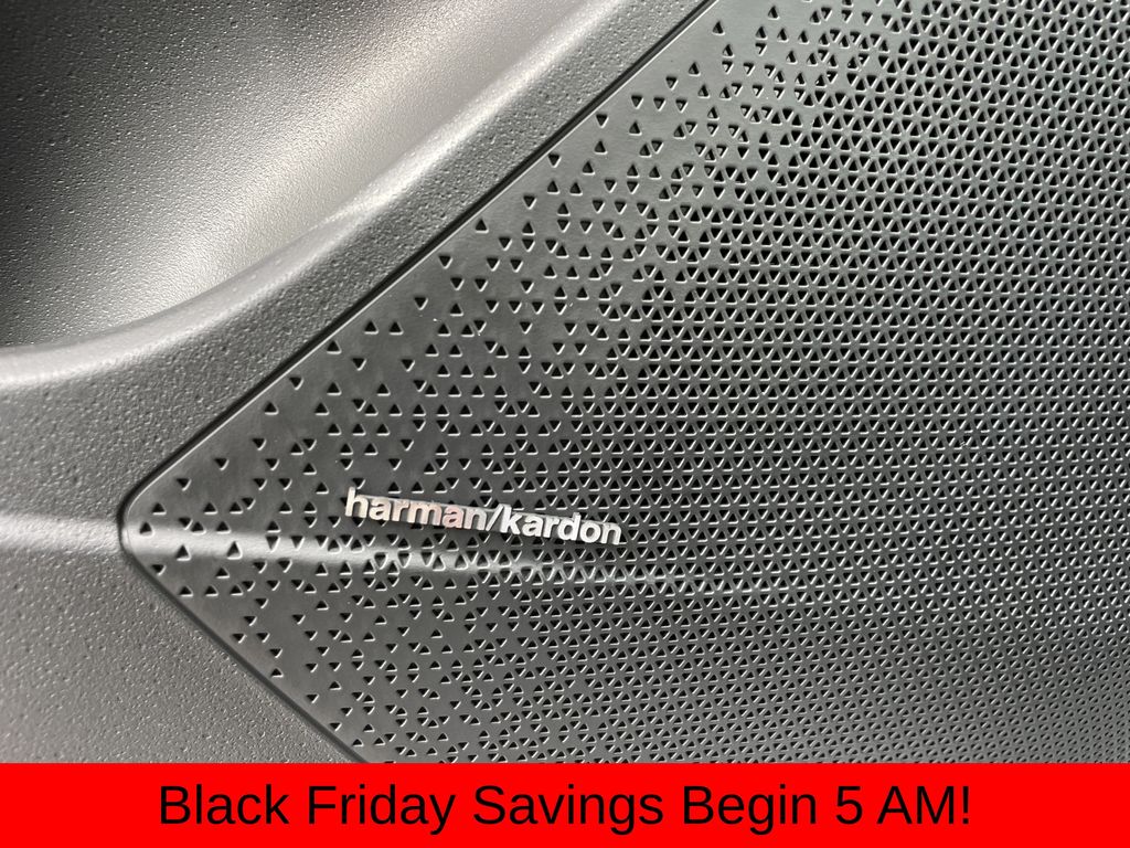 new 2025 Kia Niro car, priced at $30,479