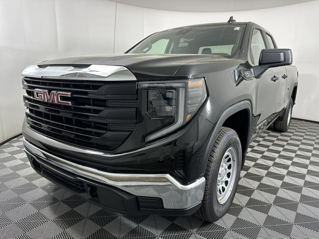 new 2025 GMC Sierra 1500 car, priced at $36,880