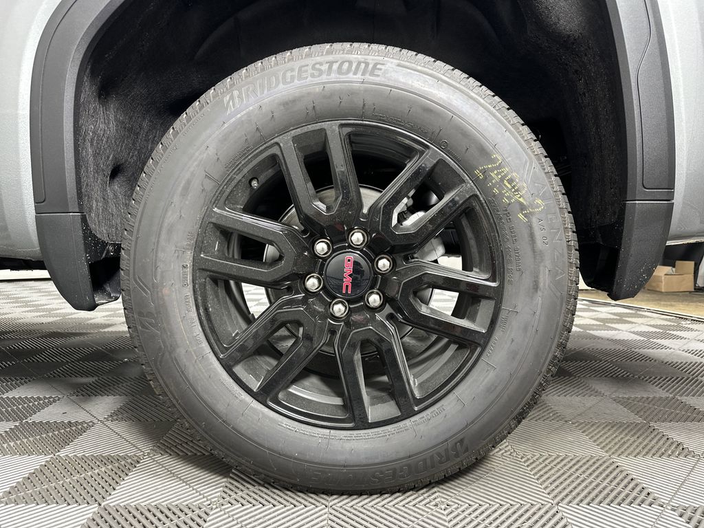 new 2025 GMC Sierra 1500 car, priced at $53,475