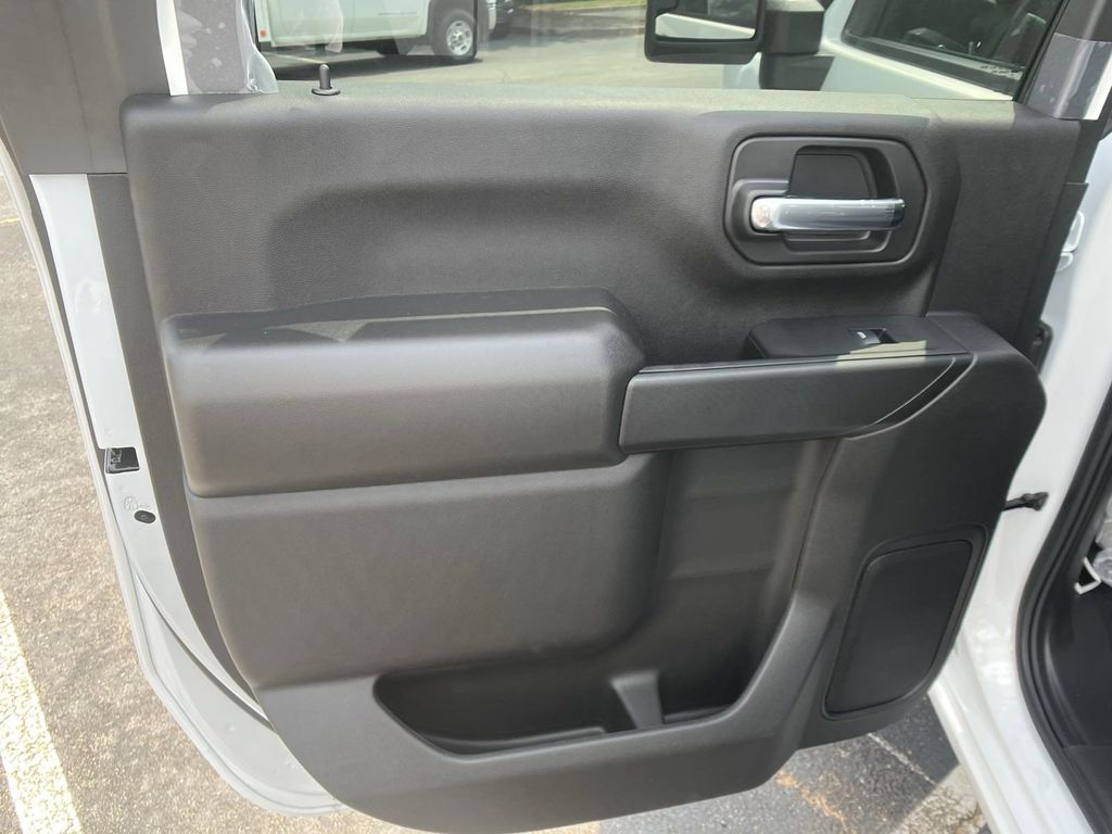 new 2024 GMC Sierra 2500HD car, priced at $46,133
