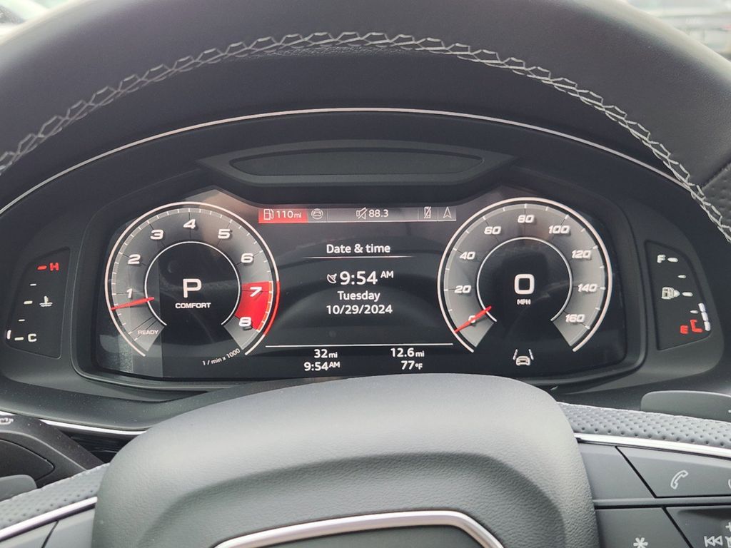 new 2025 Audi SQ7 car, priced at $100,140