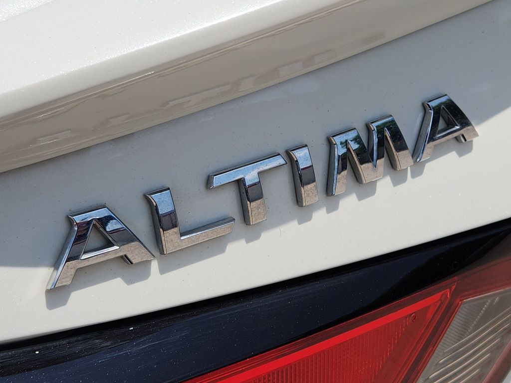 used 2022 Nissan Altima car, priced at $21,642