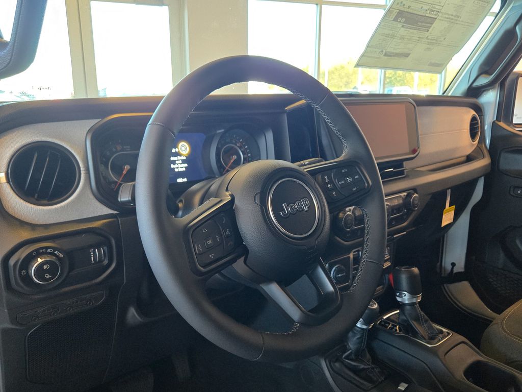 new 2025 Jeep Gladiator car, priced at $42,434