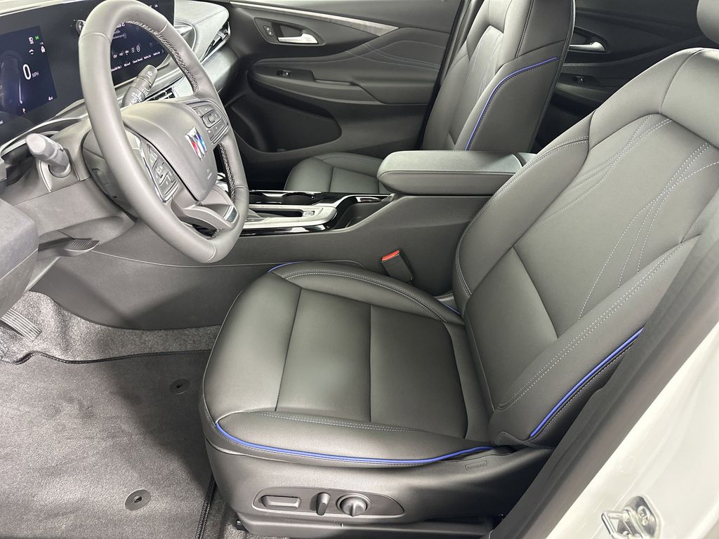 new 2025 Buick Envista car, priced at $29,075
