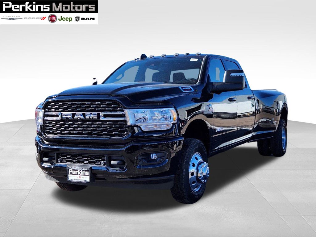 new 2024 Ram 3500 car, priced at $72,194