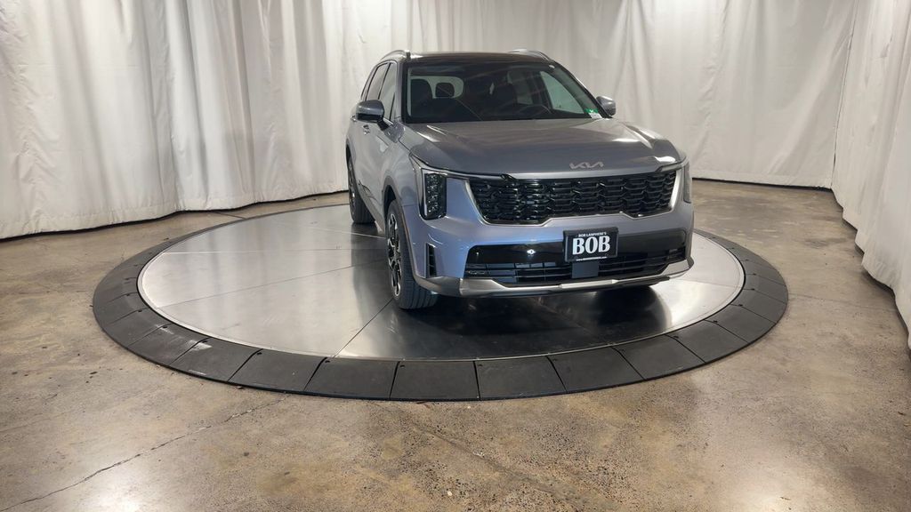 new 2025 Kia Sorento car, priced at $39,911