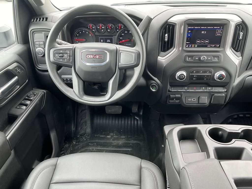 new 2024 GMC Sierra 2500HD car, priced at $44,878