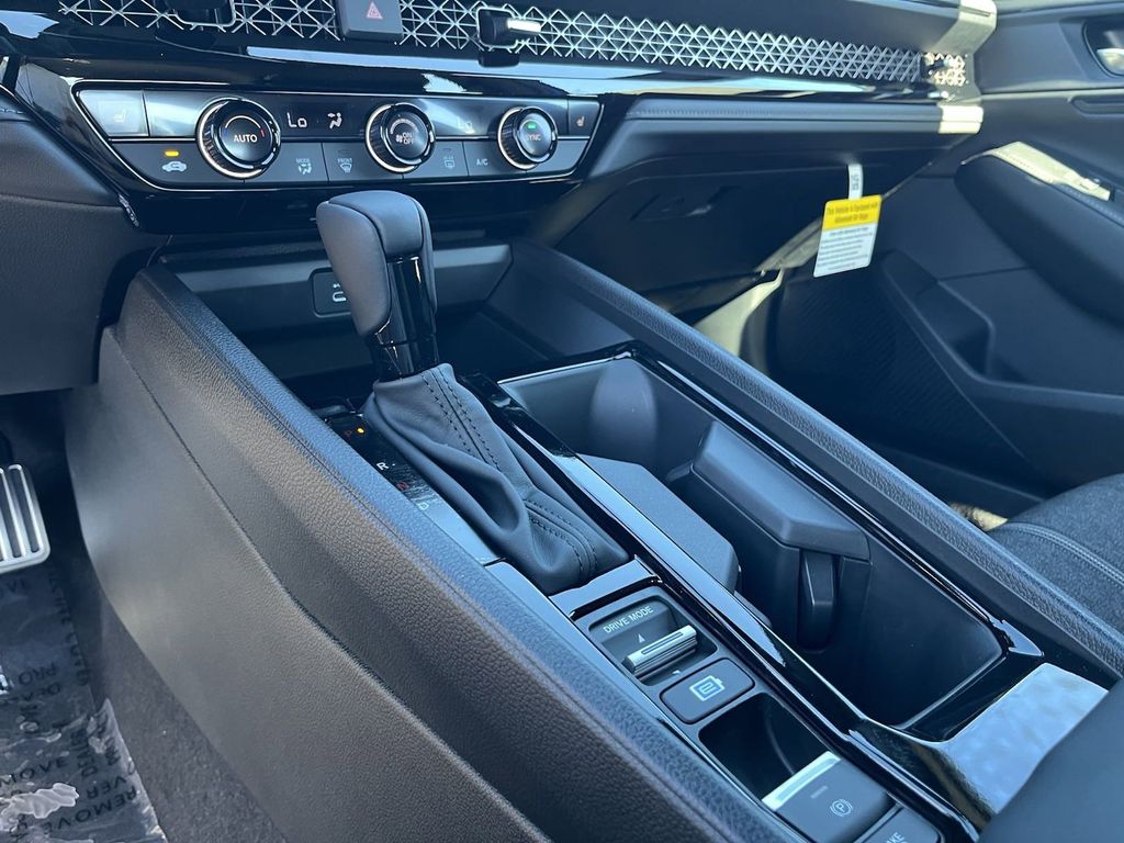 new 2025 Honda Accord Hybrid car, priced at $33,850