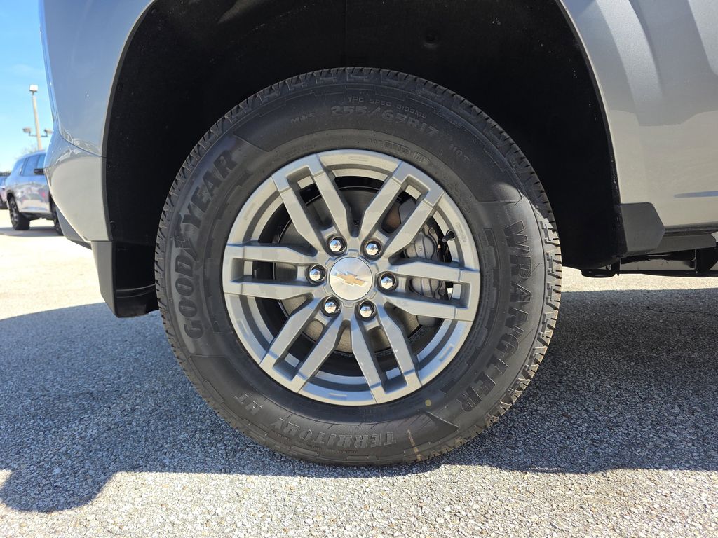 new 2026 Chevrolet Colorado car, priced at $31,400