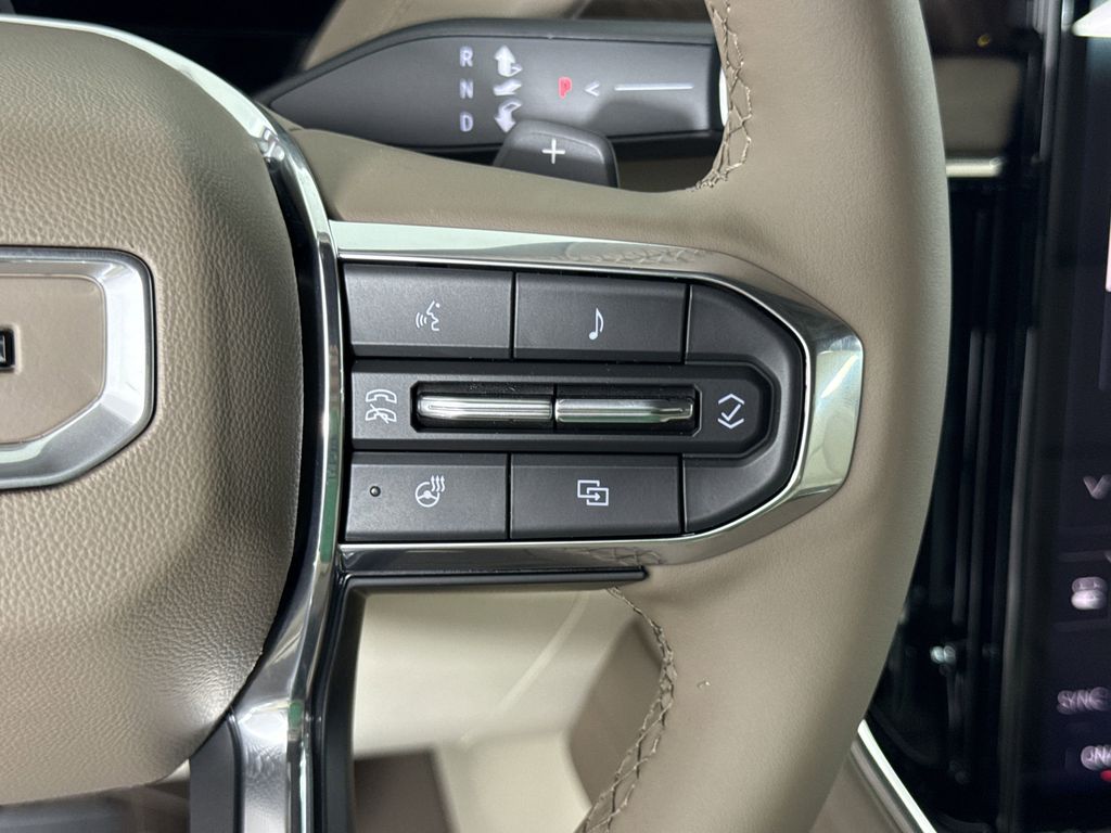 new 2025 GMC Yukon XL car, priced at $97,374
