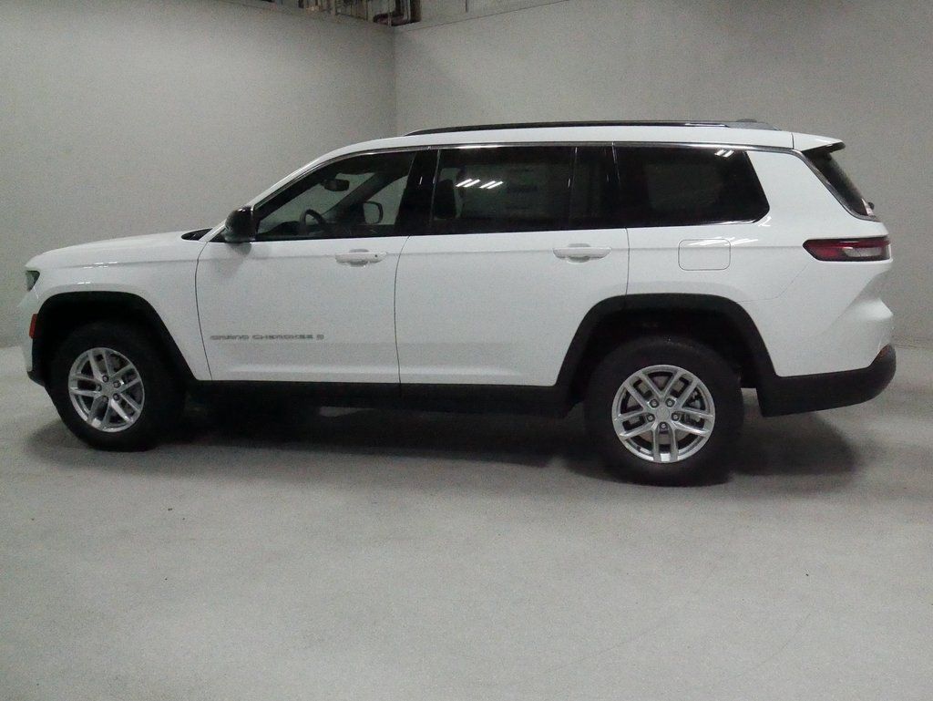 new 2024 Jeep Grand Cherokee L car, priced at $40,125