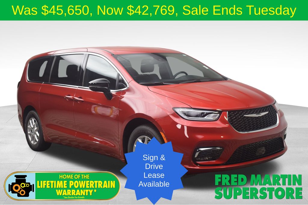 new 2026 Chrysler Pacifica car, priced at $42,769