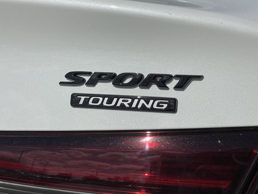 new 2026 Honda Civic Hybrid car, priced at $32,149