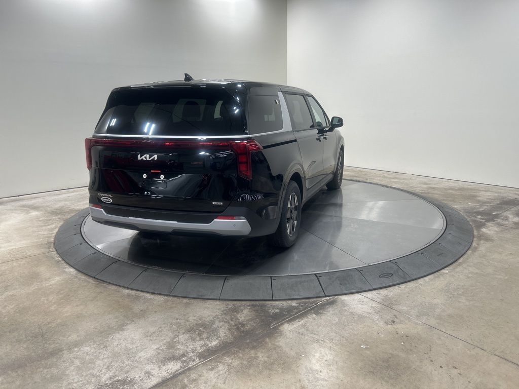 new 2026 Kia Carnival Hybrid car, priced at $41,458