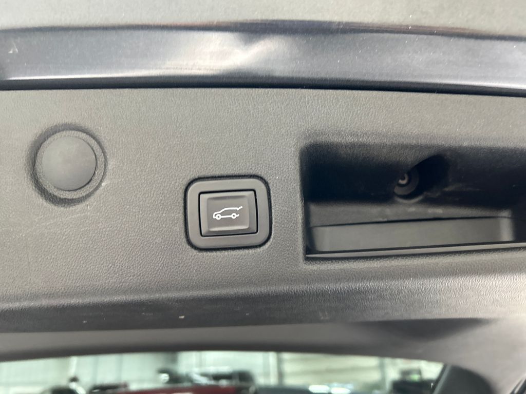 used 2019 Chevrolet Equinox car, priced at $19,409