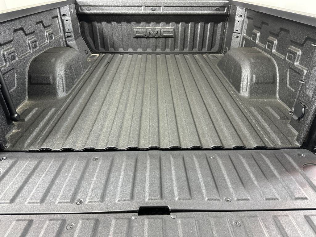 new 2025 GMC Sierra 1500 car, priced at $78,239
